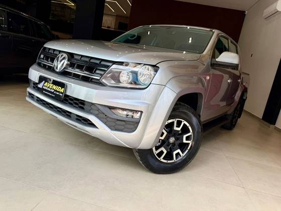 VOLKSWAGEN AMAROK 3.0 V6 TDI DIESEL COMFORTLINE CD 4MOTION AUTOMÁTICO